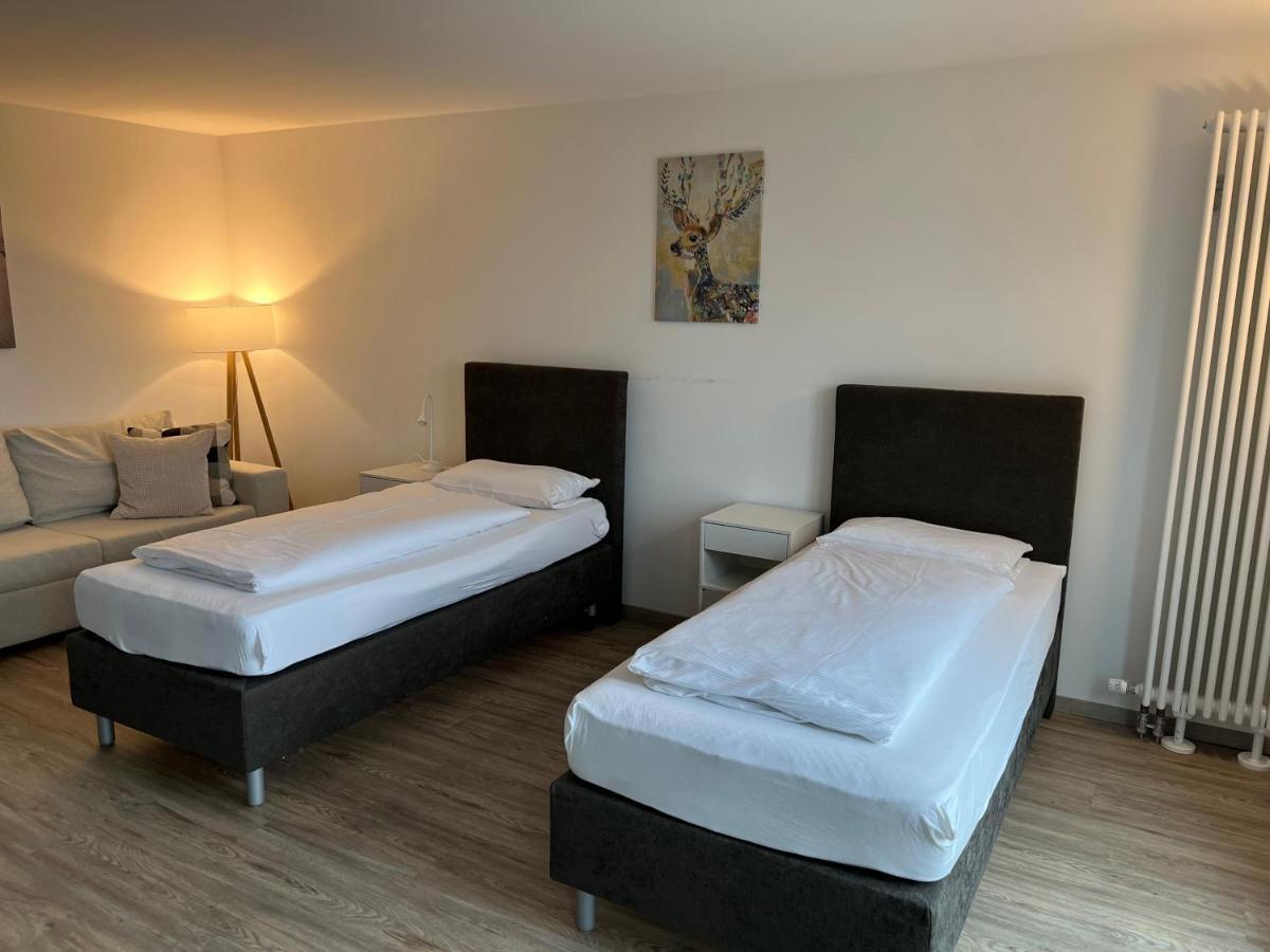 Gaestehaus Hirsch 93 Straubenhardt Ngoại thất bức ảnh