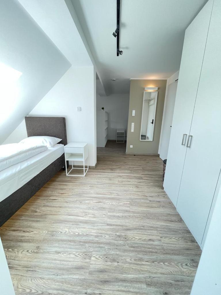 Gaestehaus Hirsch 93 Straubenhardt Ngoại thất bức ảnh